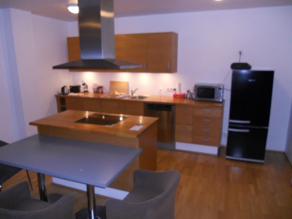 Rez Hlemmur Apartment เรคยาวิก ภายนอก รูปภาพ